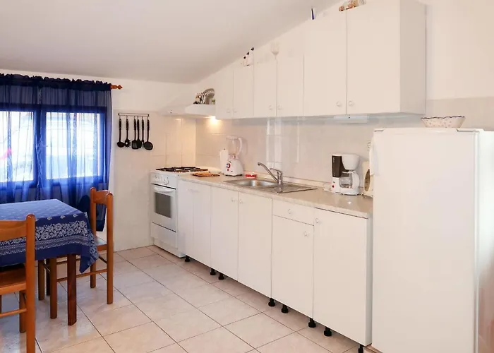 Apartment Peric-2 By Interhome *